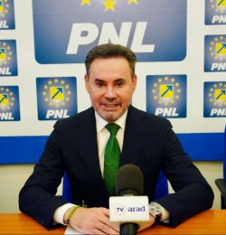 PNL Arad a votat lista candidaților pentru alegerile parlamentare. Glad Varga și Geanina Pistru în pole position!