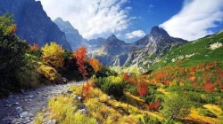 26 Septembrie - Ziua Mondială a Muntilor Carpați. România deține 40% din lanțul carpatic

