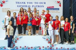 România a făcut legea la întrecerile balcanice de ritmică din Muntenegru! Trei gimnaste de la CSM Arad, pe podium. Mara Cercel, triplu medaliată cu aur



