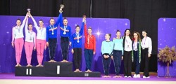 Gemenele Andra și Carina Crainic de la CSM Arad, campioane naționale pe echipe la gimnastică ritmică