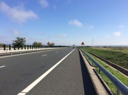 Restricții de circulație timp de o lună pe o porțiune din autostrada A1 din cauza unor lucrări la carosabil