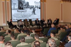"1944: Frontul Arad": 80 de ani de la luptele din Arad, evocate în Sala Marii Uniri