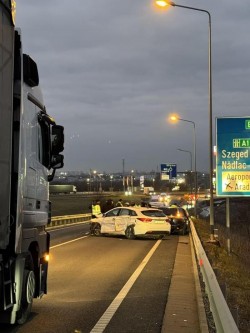 Trei victime în urma unui accident în care au fost implicate 5 mașini la ieșirea din Arad spre Timișoara