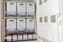 Rețele Electrice România pune la dispoziția furnizorilor o nouă platformă modernă pentru accesarea datelor de consum ale clienților


