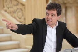 Apar pretendenții la fotoliul de la Cotroceni! Nicușor Dan candidează la prezidențiale