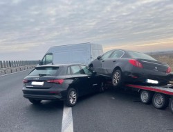 Accident pe autostrada A1. Traficul este îngreunat

