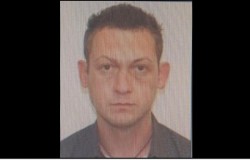 Tânăr dat dispărut de tatăl său după ce nu s-a mai întors acasă. Dacă-l vedeți sunați la 112

