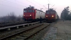 Modificări în circulația trenurilor pe ruta Arad - Timișoara din cauza unor lucrări la infrastructura feroviară între stațiile Sânandrei și Orţişoara