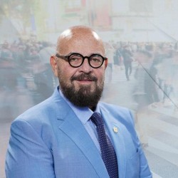 Tremură chiloții pe comercianții care se simt cu musca pe căciulă! Cristian Popescu Piedone a fost numit șef al Autorității Naționale pentru Protecția Consumatorilor

