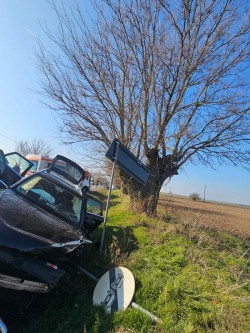 Tragedie pe șosea! O femeie a murit în urma accidentului rutier produs azi la ieșirea din Călugăreni spre Felnac