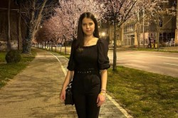 Sentință în cazul tinerei studente la Medicină înjunghiată de iubitul ei și găsită moartă în apartament de colegele ei

