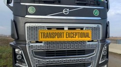 Trei transporturi agabaritice de dimensiuni impresionante tranzitează în aceste zile județul Arad. Traficul va fi restricționat