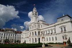 Dezbatere publică privind adoptarea Bugetului General de Venituri și Cheltuieli al municipiului Arad pentru anul 2025