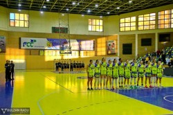 FCC Baschet UAV cu un picior în semifinală. FCC Baschet UAV Arad - Universitatea Cluj: 90-50
