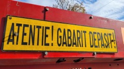 Două transporturi agabaritice încurcă din nou circulația în Arad

