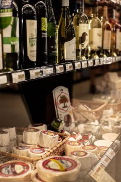 Fraudă fiscală de aproape 2 milioane de lei la alimentară