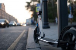 Aventura Copilăriei Pe Două Roți: Trotinetele Care Aduc Zâmbete