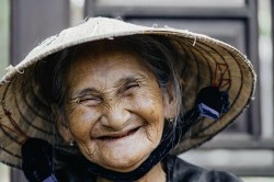 "După respirație, râsul este următorul cel mai sănătos lucru pe care-l poți face”. 14 aprilie – Ziua Internațională a Clipelor de Râs