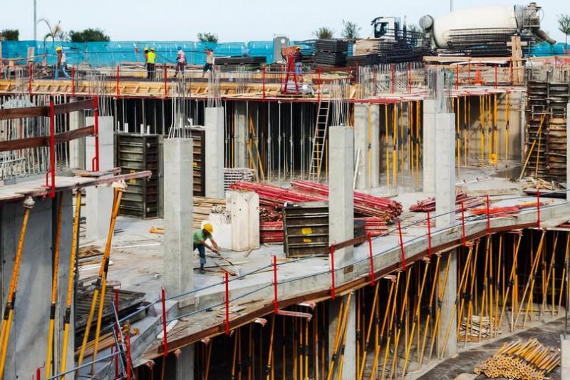 Fraudă de peste 5 milioane de lei identificată în tranzacții cu firme fantomă la o societate din domeniul construcțiilor 