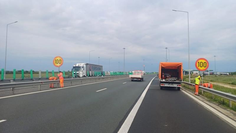 Atenție șoferi! Lucrări și azi pe autostradă în județele Arad și Timiș