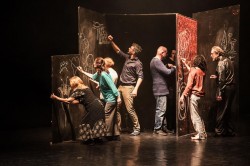 Seniorii arădeni – invitați să danseze pe scena Teatrului Clasic „Ioan Slavici” Arad
