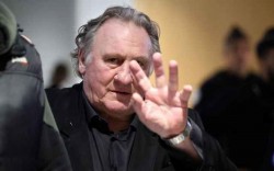 Legendarul Gérard Depardieu a fost condamnat pentru agresiune sexuală