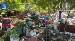 Peste 100 de tone de deșeuri de diferite categorii găsite de polițiști în Mândruloc