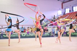 Grație și frumusețe în weekend la Polivalentă! Hai la Cupa CSM Arad la Gimnastică Ritmică 