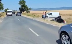 Un nou accident pe drumul Arad – Horia – Șiria! Două mașini și 3 persoane, dintre care un minor de 2 ani, implicate