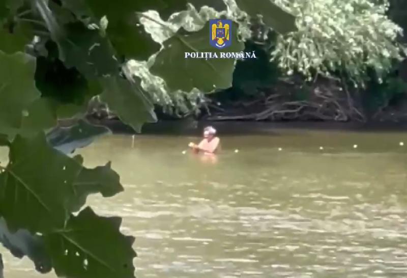 Pescuitul prin metode interzise de lege, în atenția polițiștilor arădeni