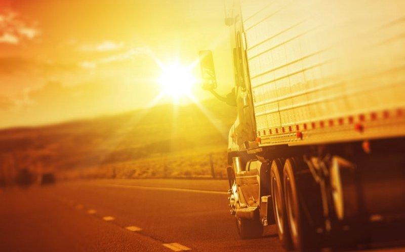Restricții de tonaj în 15 județe din cauza caniculei


