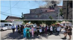 Incendiu la maternitate. Cod Roșu de intervenție! Aproape 300 de persoane evacuate, dintre care 111 copii

