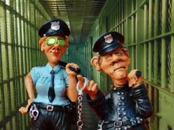 Urmărit internațional din Ineu depistat de polițiștii arădeni