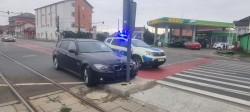 A intrat într-un stâlp în zona Cimitirului Pomenirea după o criză epilectică la volan