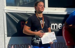Sergent major Ilie Andreea-Raluca, din cadrul Jandarmeriei Arad, vicecampioană națională la box