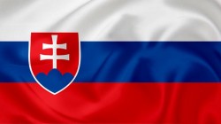 Slovacia introduce Bacalaureatul electronic din acest an școlar. Absolvenții de liceu vor putea alege între testarea pe hârtie și cea digitală din 2026