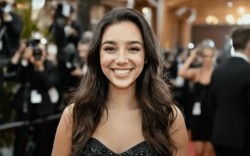 Actriţa care a pus Hollywood-ul pe jar: Tilly Norwood
