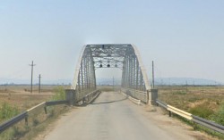 Se închide podul peste râul Crișul Alb, în localitatea Șicula, pentru execuția lucrărilor rămase