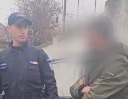 Jandarmii arădeni au miros fin! Doi bărbați depistați pe stradă cu ierburi psihoactive
