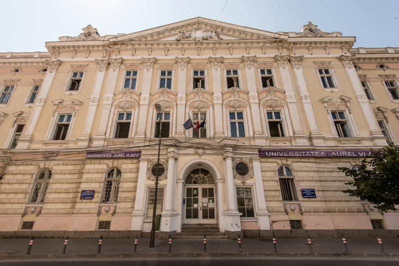 Cursuri gratuite de limbă și cultură chineză, la Universitatea „Aurel Vlaicu” din Arad