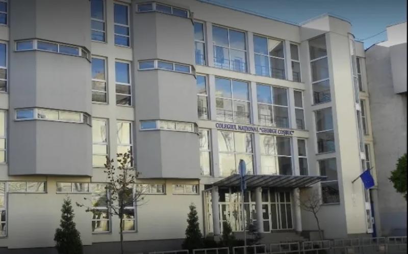 Scene de coșmar la școală: Un elev de 9 ani a atacat sălbatic învățătoarea, psihologul și directoarea. Detalii șocante