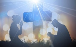 Azi, 1 noiembrie, se sărbătorește Ziua Morților sau Ziua tuturor Sfinților. Cele mai importante tradiții din această zi