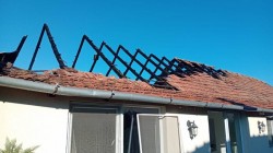 Incendiu izbucnit la o casă din Aluniș
