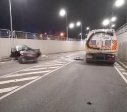 Accident mortal azi noapte in pasajul Michelangelo. Un tânăr de 21 de ani a murit, iar altul de 20 de ani a fost grav rănit

