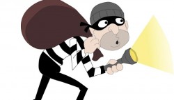 Bihorean reținut pentru furt după ce a devalizat o locuință din Curtici



