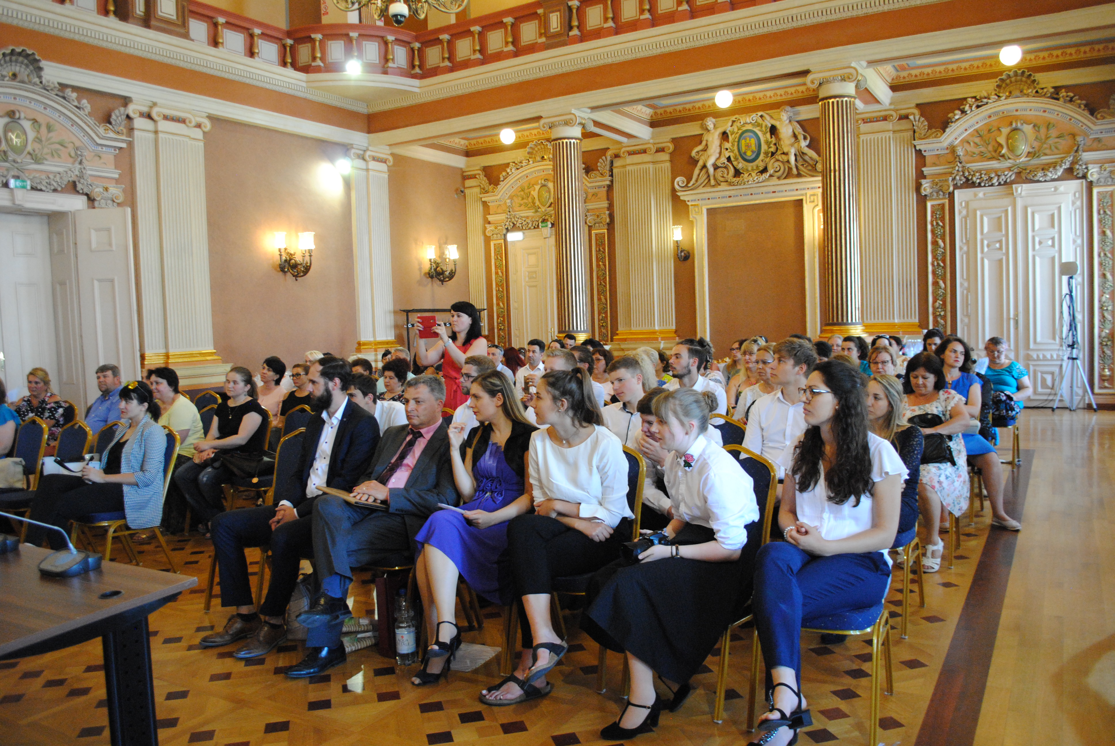 „Day of Honor” pentru asistenții sociali