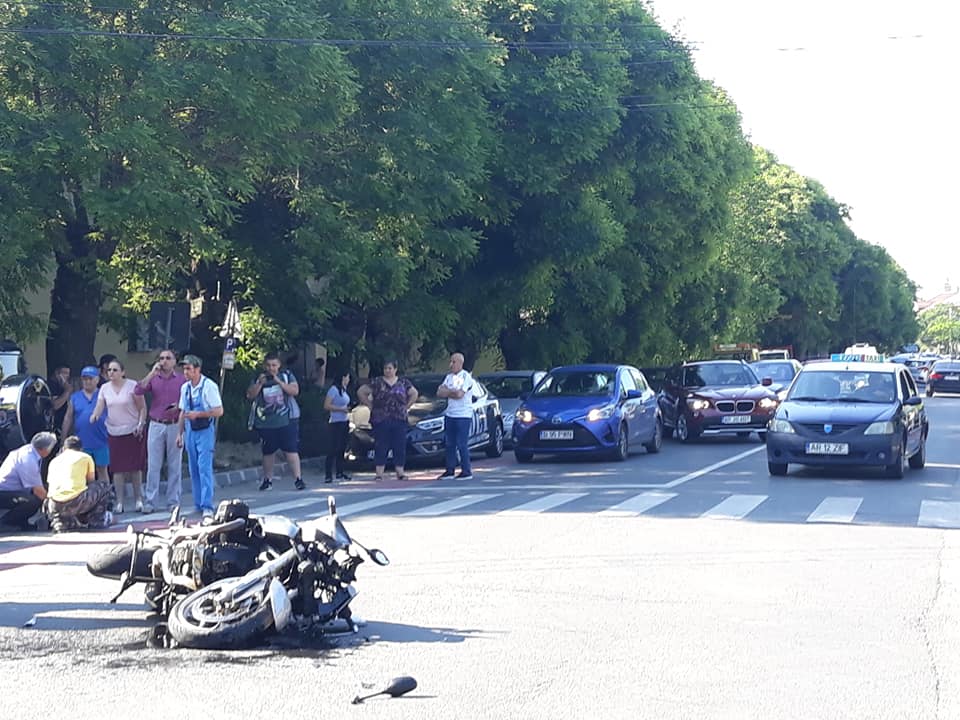 Motociclist accidentat în urma unui impact pe Mărășești