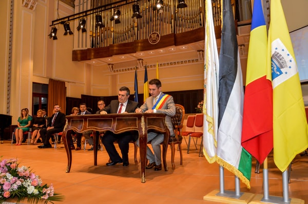 Municipiul Arad s-a înfrăţit cu oraşul Betleem 1