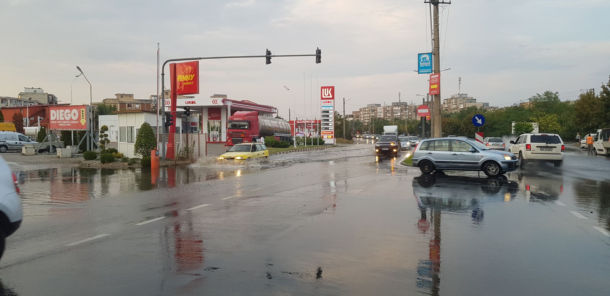 Ploaia de vară a inundat din nou zonele „cheie” ale municipiului 3