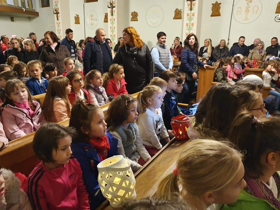 „Ziua Sfântului Martin – Sărbătoarea Lampioanelor” la Şcoala Gimnazială “Aurel Vlaicu” 3